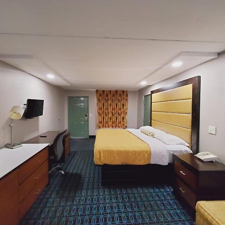 Scottish Inns & Suites Springdale Bagian luar foto